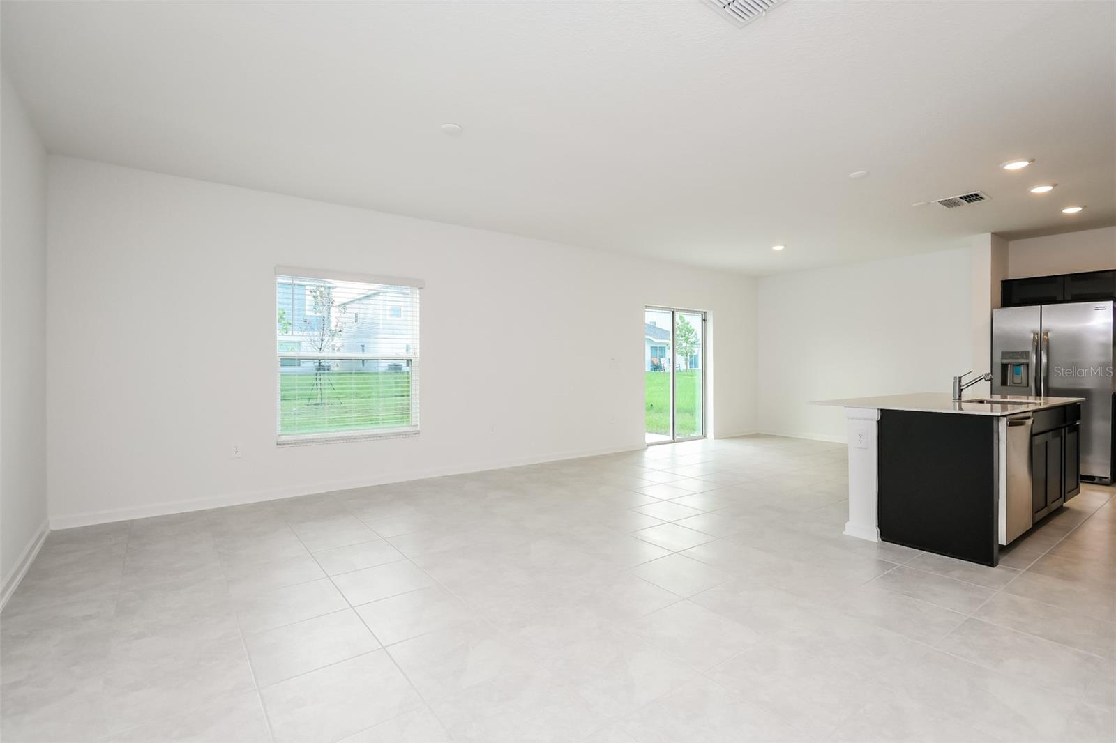 PEACE CRK RESERVE - Residential Lease