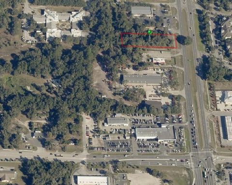 1526 S WOODLAND BOULEVARD DELAND FL 32720