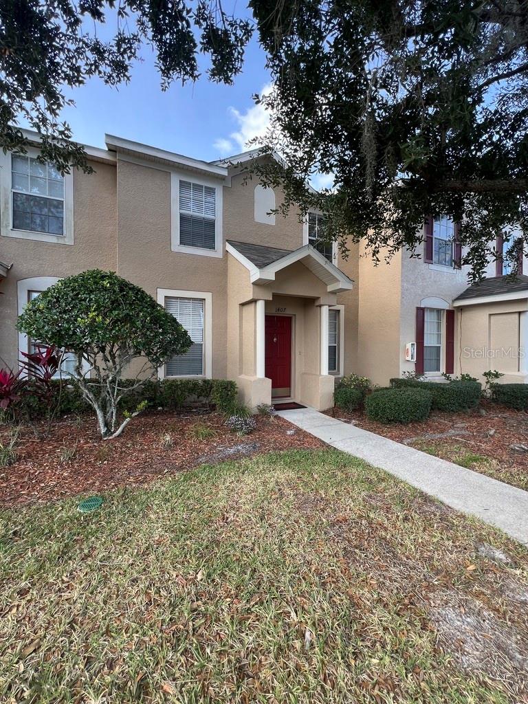 MEADOW POINTE PRCL 16 - Residential Lease