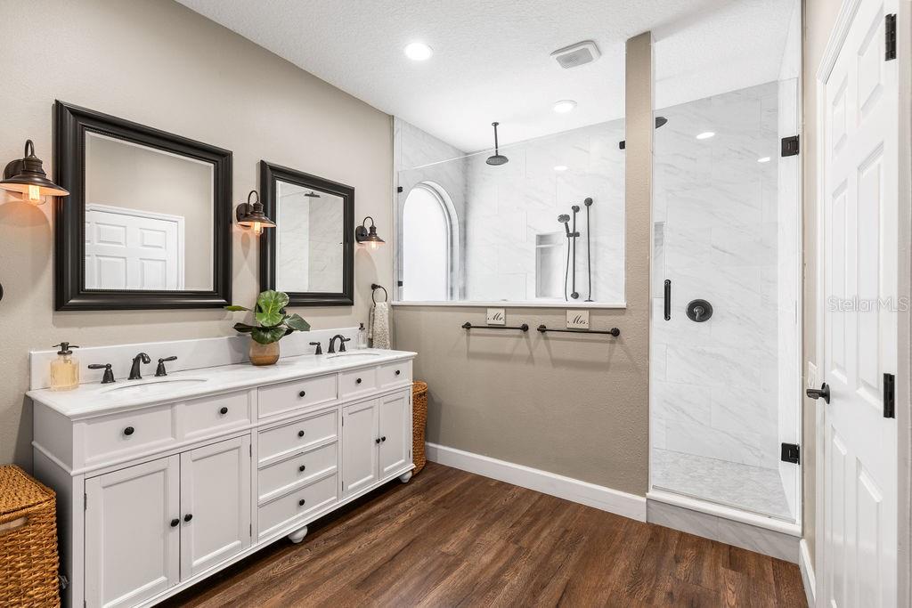 JOHNS LANDING PH 01 44/47 - Residential