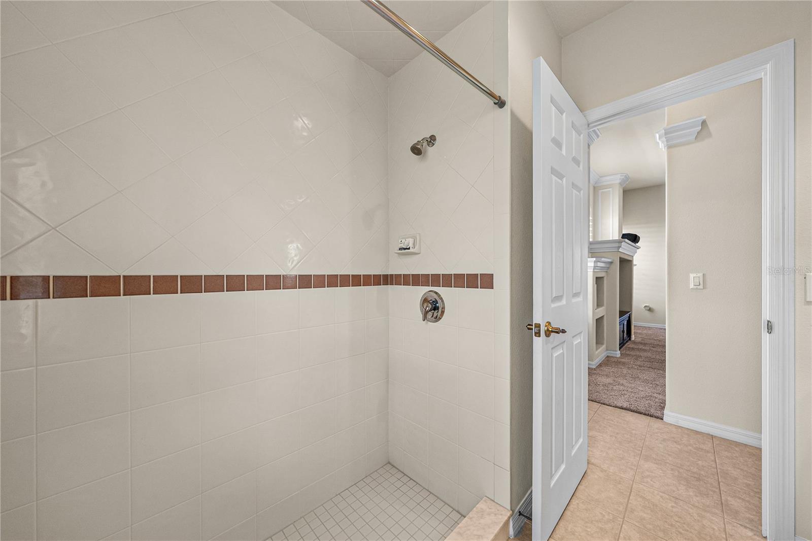 LAKE JOVITA GOLF & COUNTRY CLUB PH 03 C - Residential