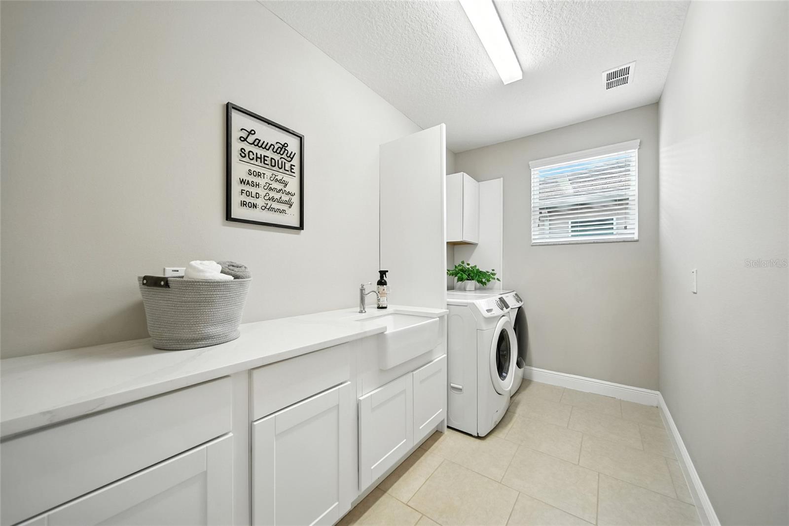 THE RIDGE AT WIREGRASS - Residential