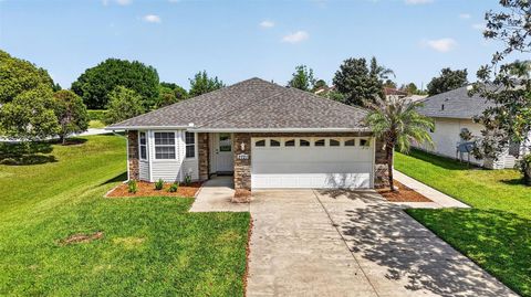 Photo of 2721 Bay Lagoon Way, Tavares, FL 32778 (MLS # G5111155)