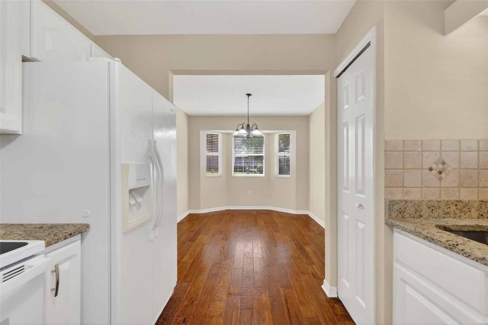 LAKE SAUNDERS POINTE - Residential