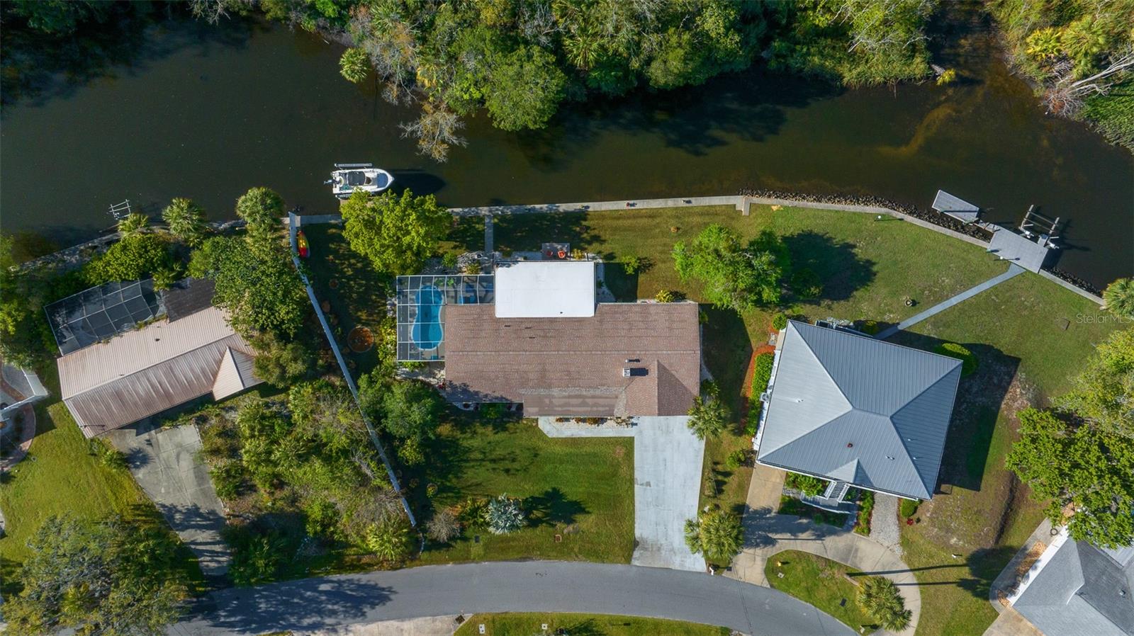 2160 N WATERSEDGE DRIVE