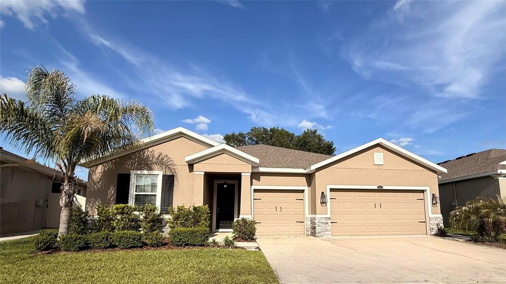 Photo of 10800 Laxer Cay Loop, San Antonio, FL 33576 (MLS # O6399100)