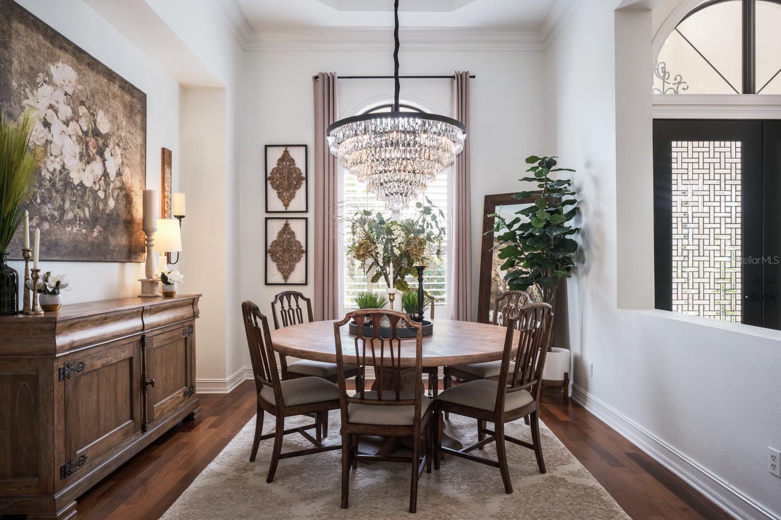 RENAISSANCE OAKS - Residential