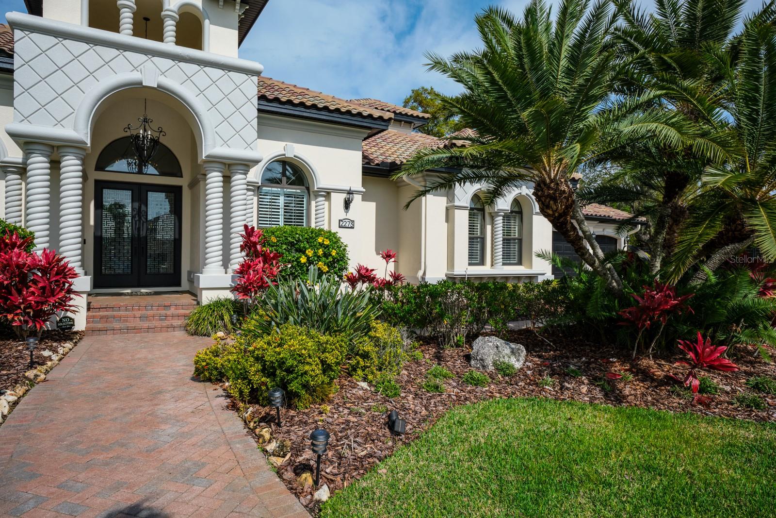 RENAISSANCE OAKS - Residential