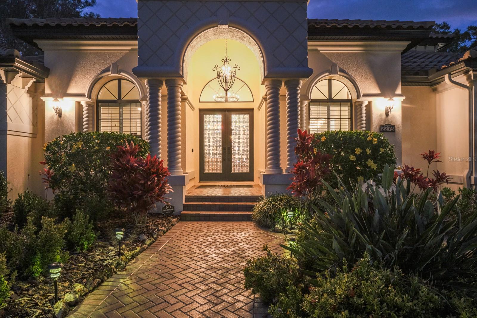 RENAISSANCE OAKS - Residential