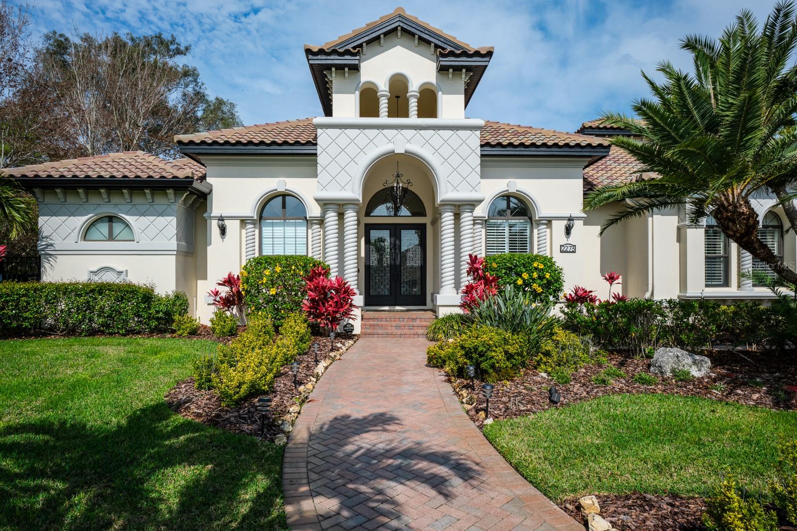 RENAISSANCE OAKS - Residential