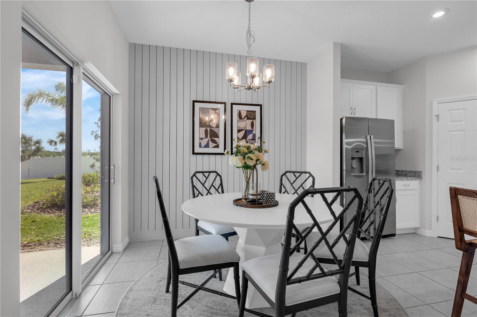 SUNSET LAKES ESTATES - Residential