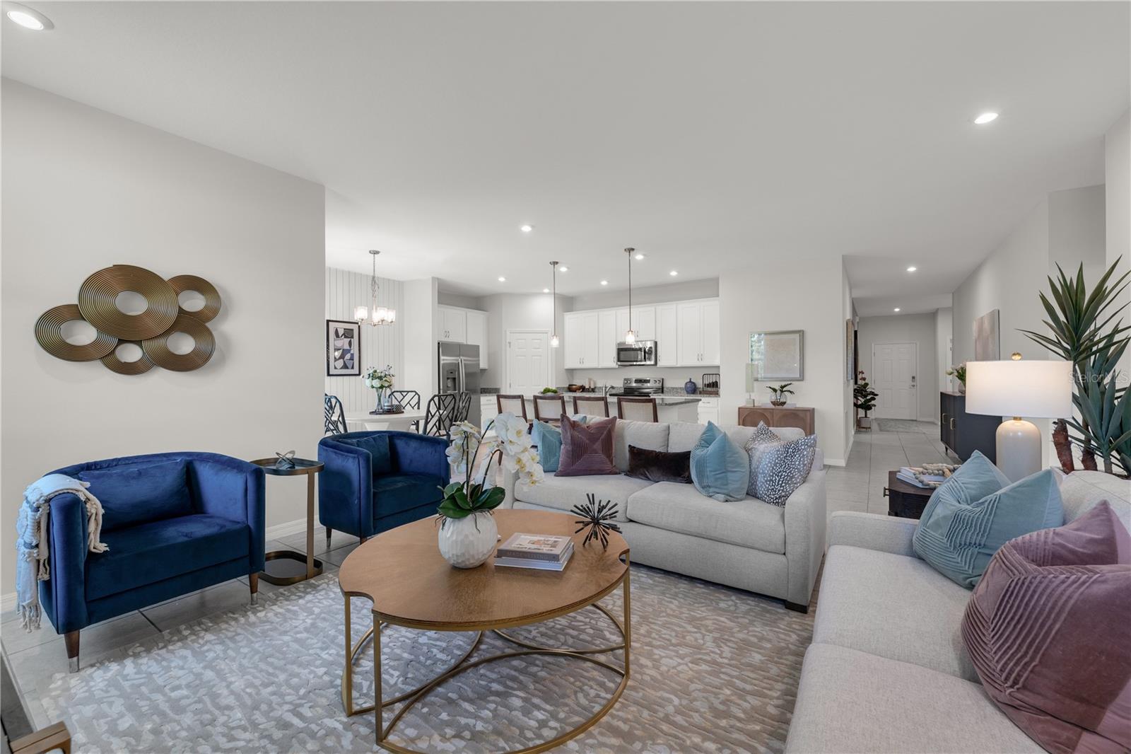 SUNSET LAKES ESTATES - Residential