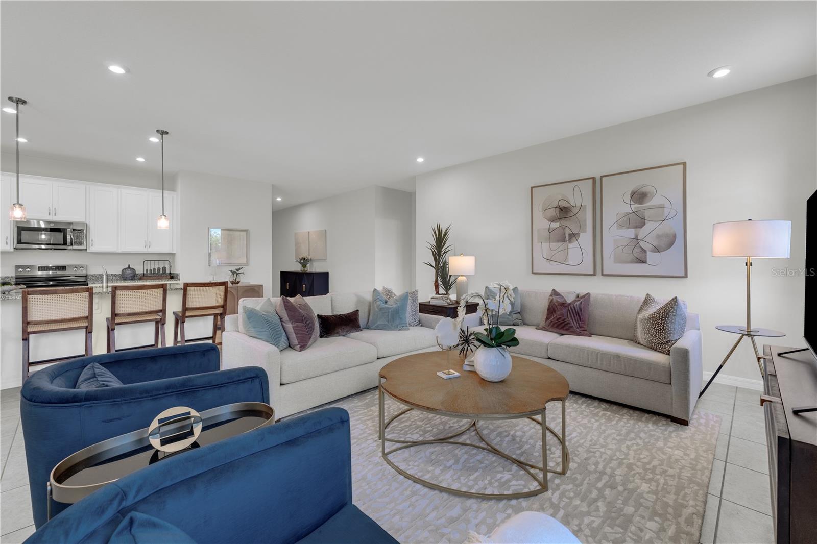 SUNSET LAKES ESTATES - Residential