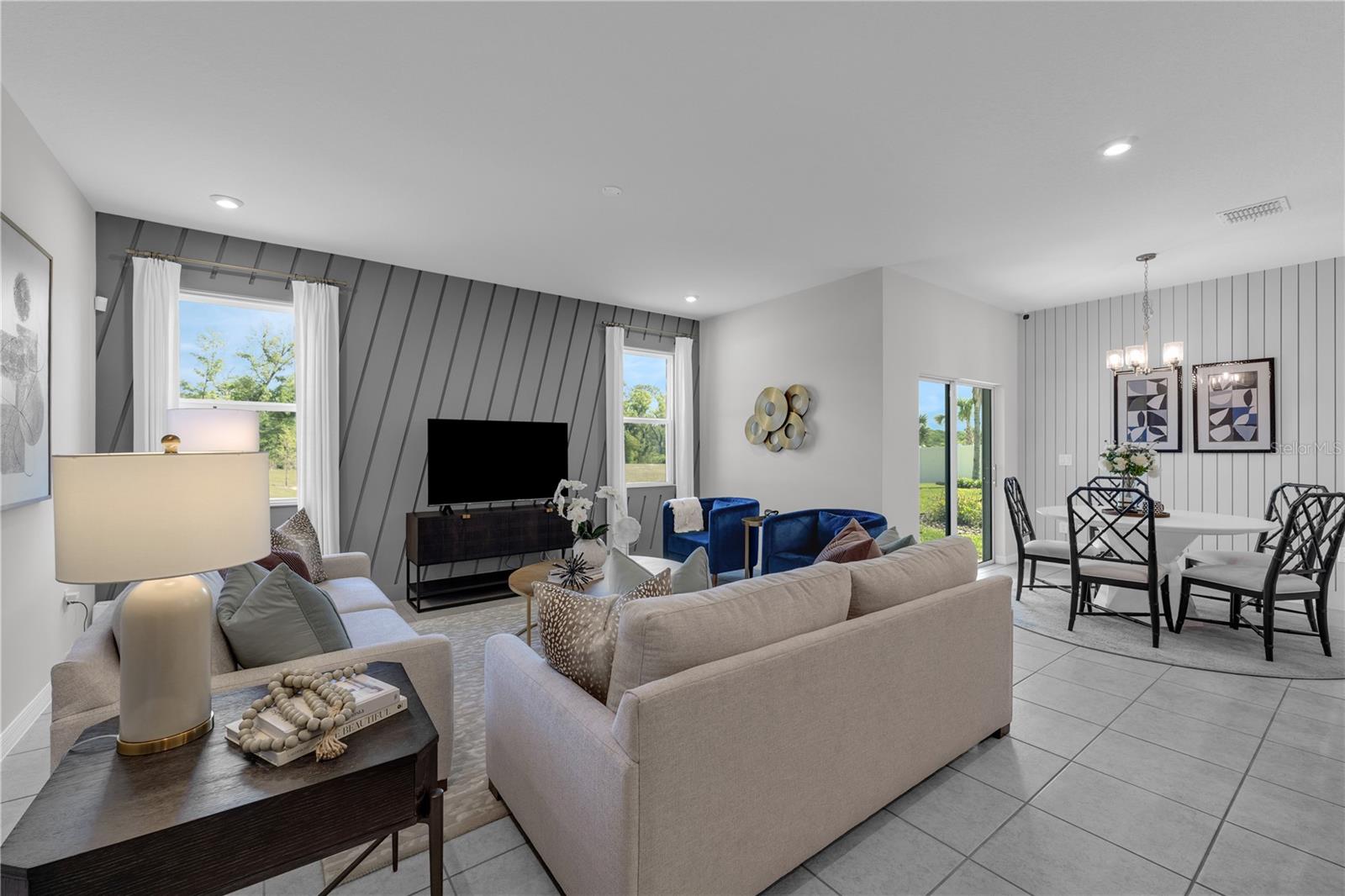 SUNSET LAKES ESTATES - Residential