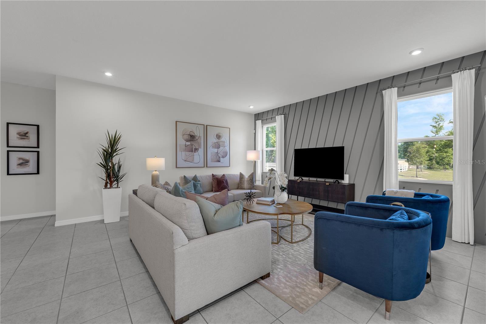 SUNSET LAKES ESTATES - Residential