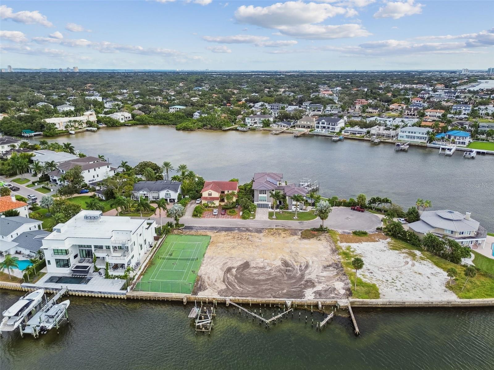 5031 W SAN MIGUEL STREET