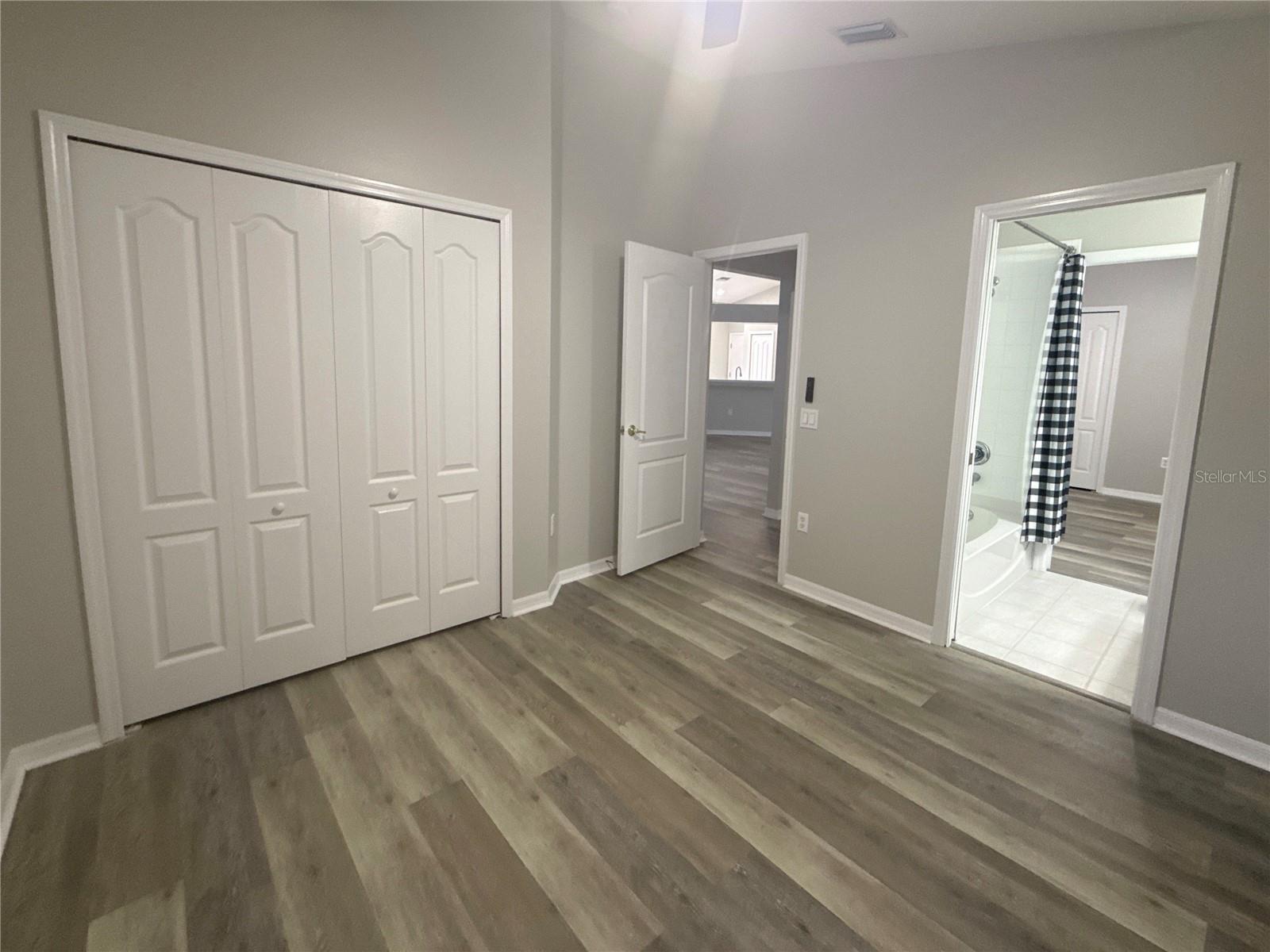 CHAPEL PINES - Residential