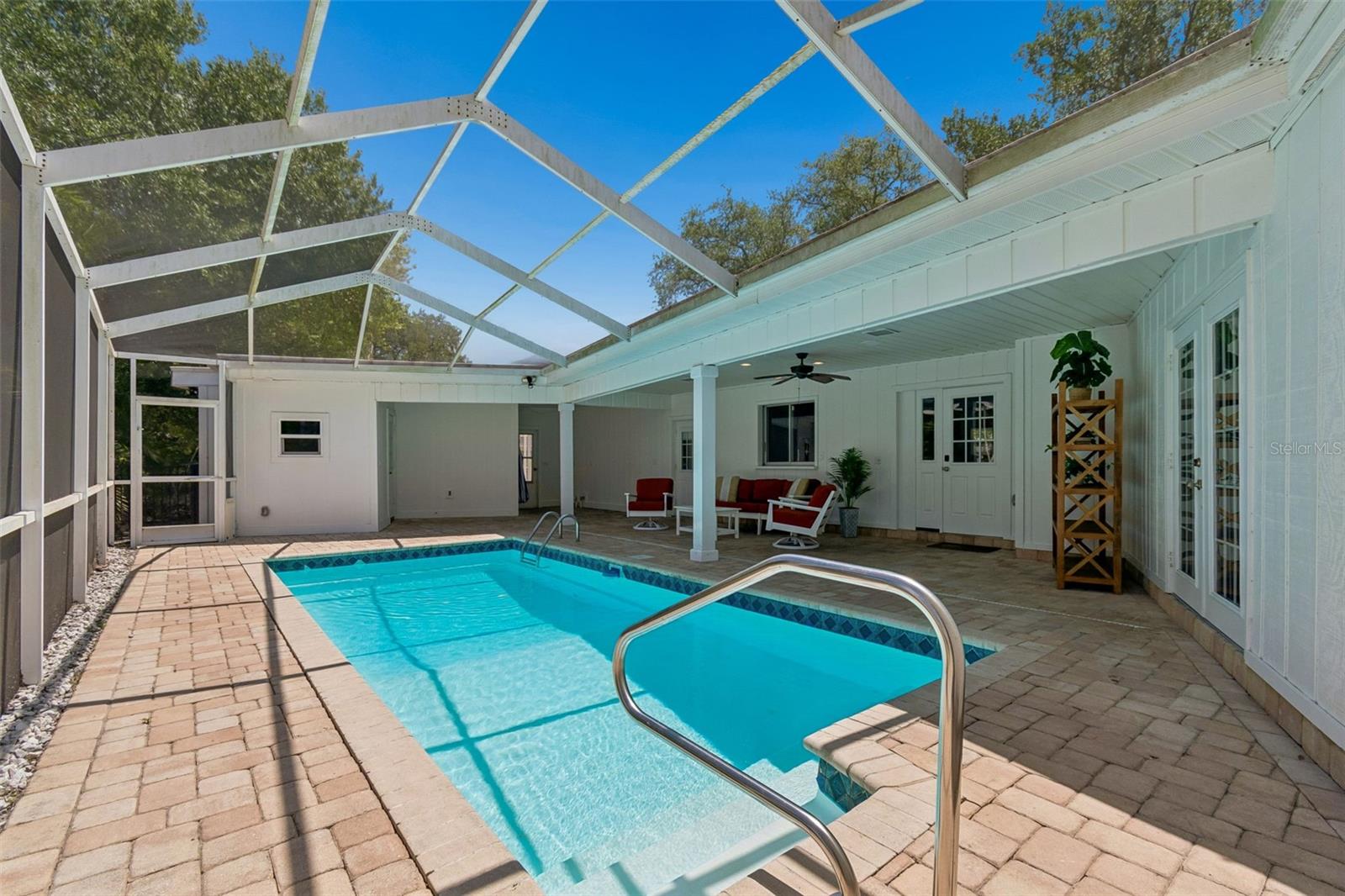 LAKE ELLEN ESTATES SUB - Residential