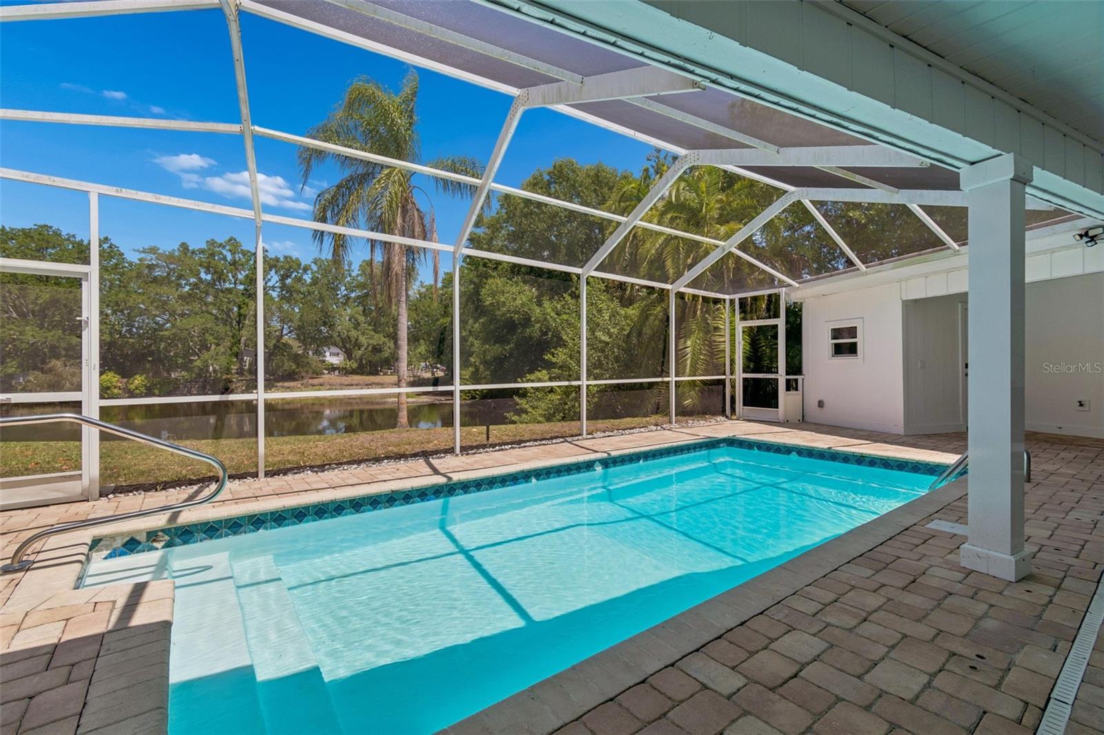 LAKE ELLEN ESTATES SUB - Residential