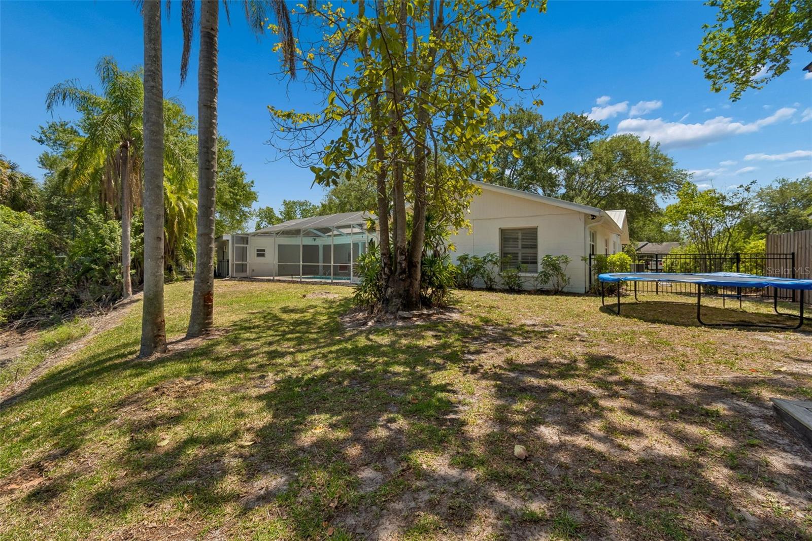 LAKE ELLEN ESTATES SUB - Residential