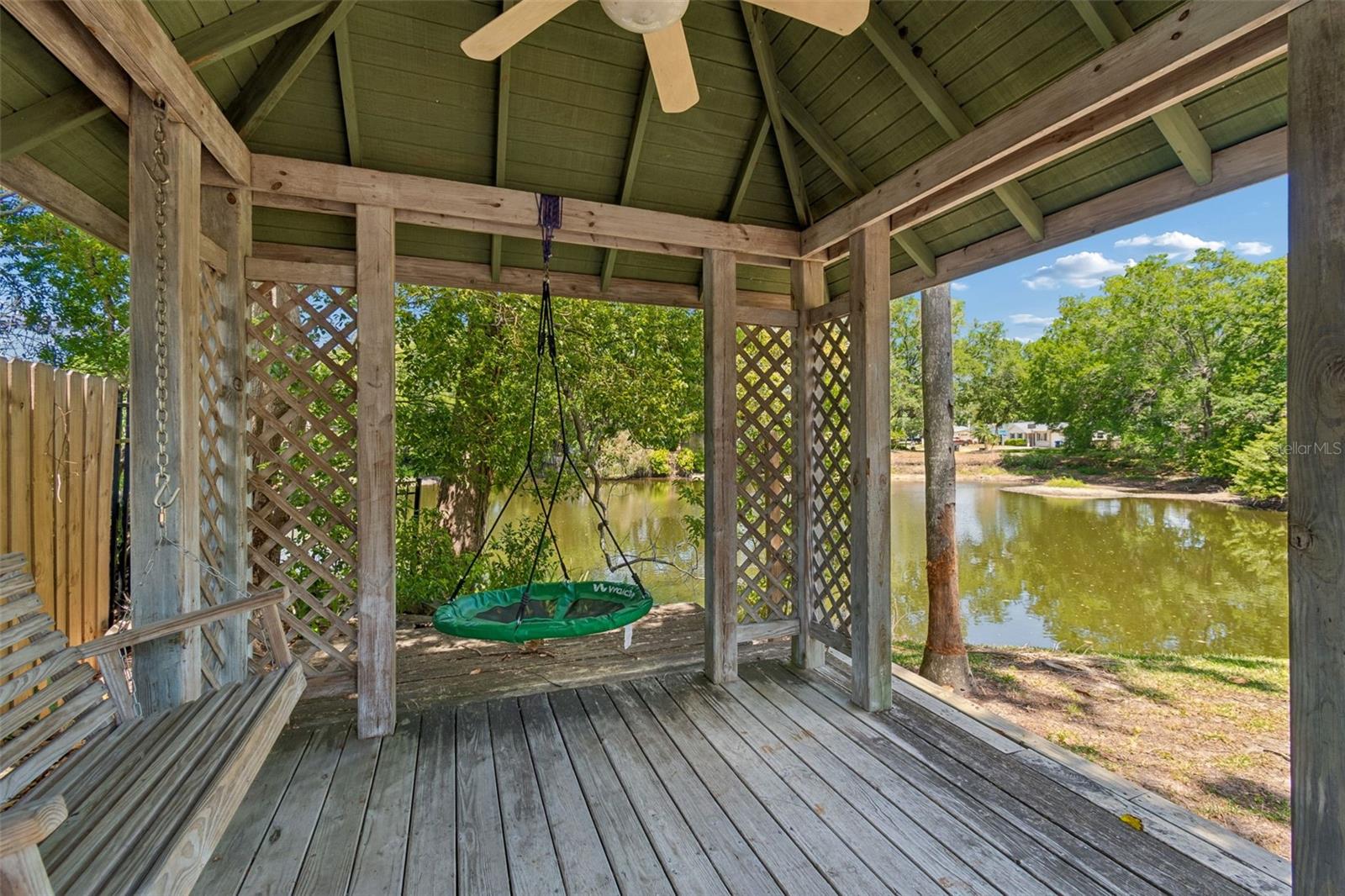 LAKE ELLEN ESTATES SUB - Residential