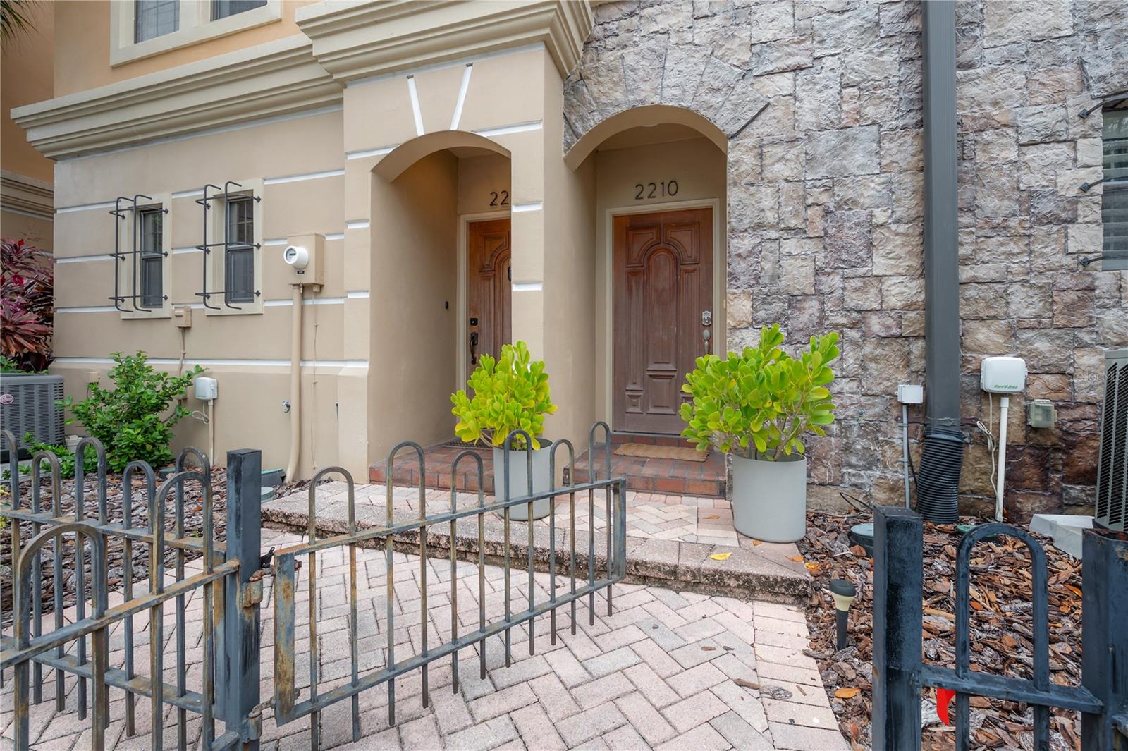 BROWNSTONES OF SOHO - Residential