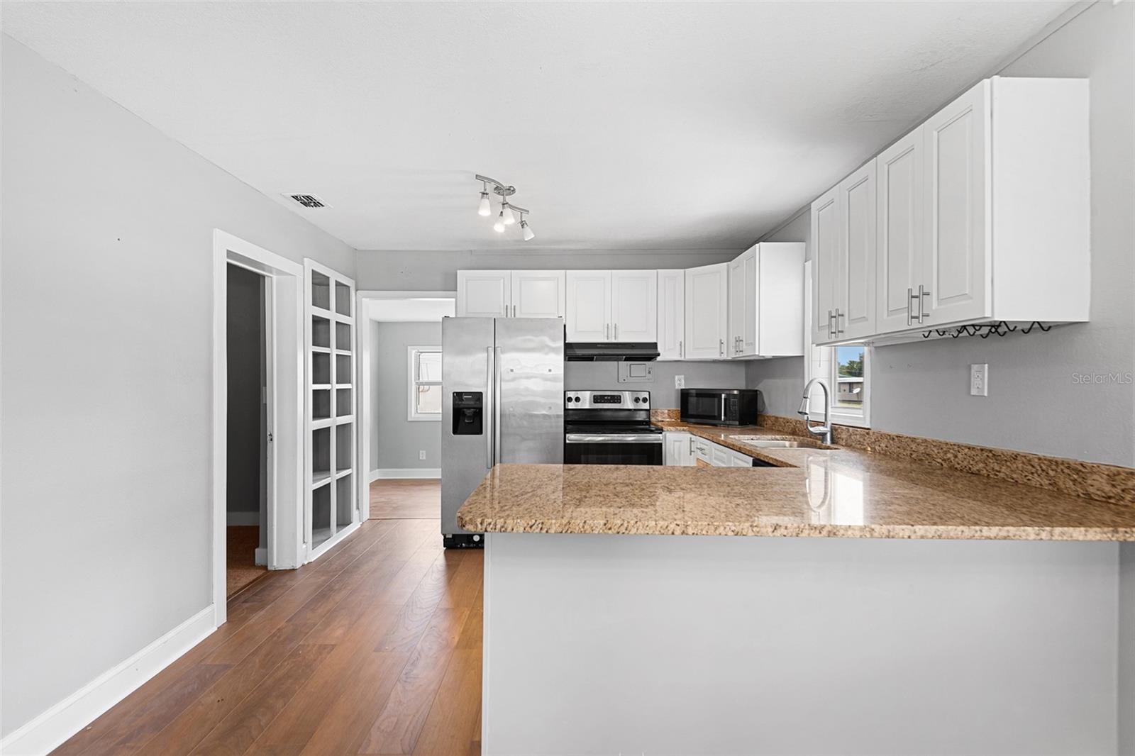 ZEPHYRHILLS COLONY CO - Residential