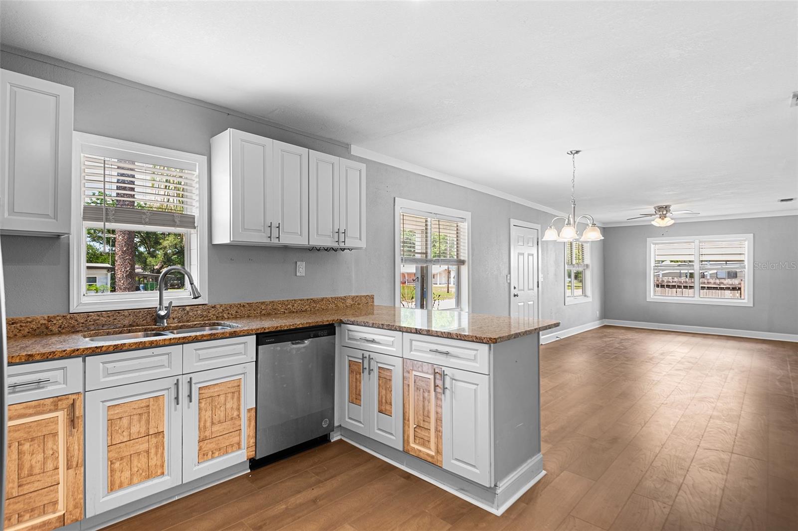 ZEPHYRHILLS COLONY CO - Residential