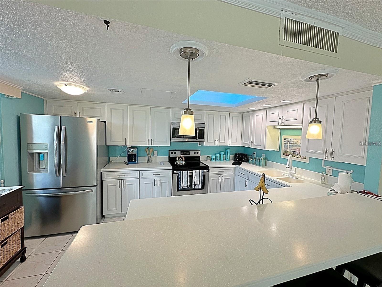 SAND KEY CONDO-SOUTH BEACH 2 - Residential Lease