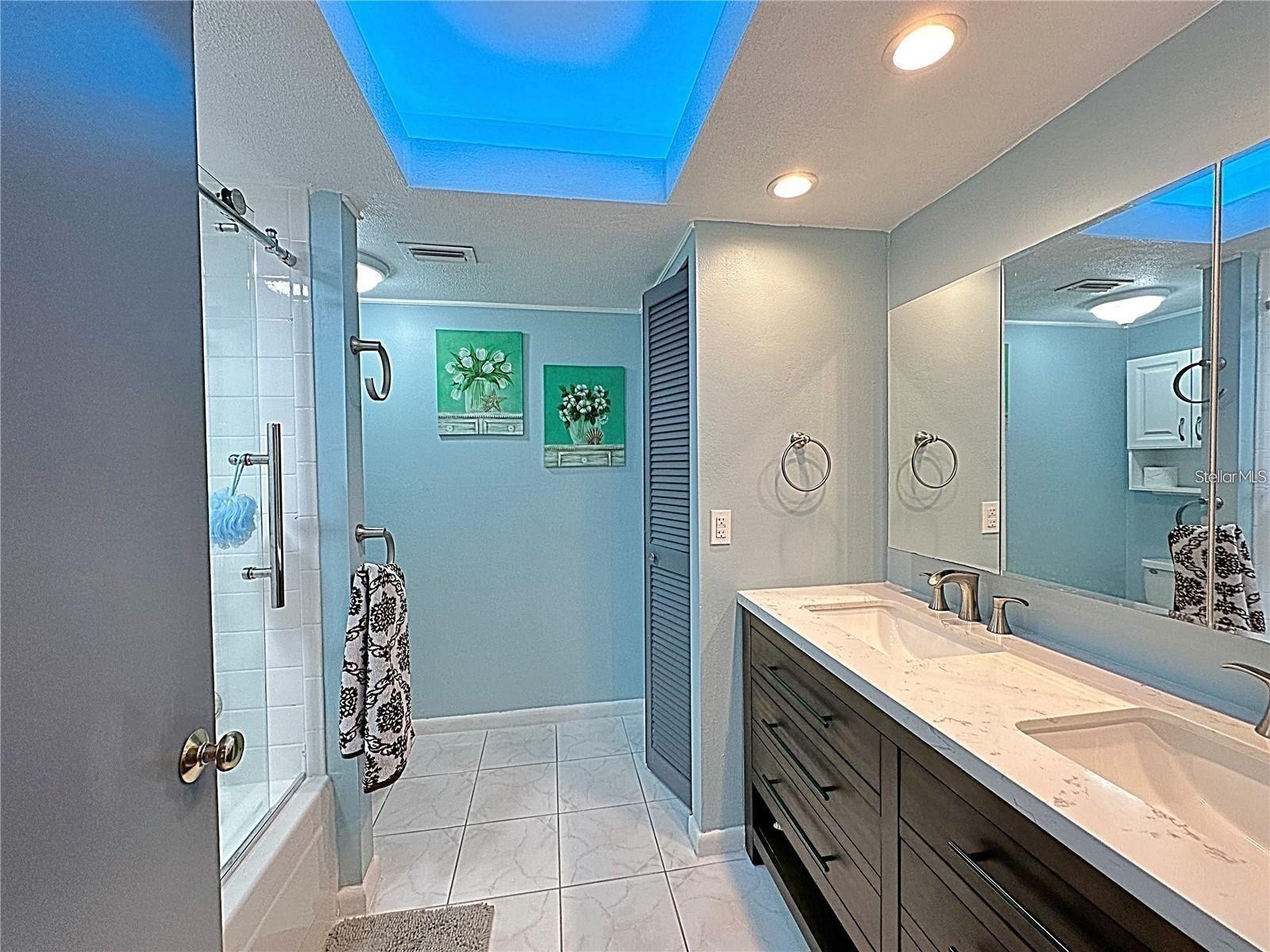 SAND KEY CONDO-SOUTH BEACH 2 - Residential Lease
