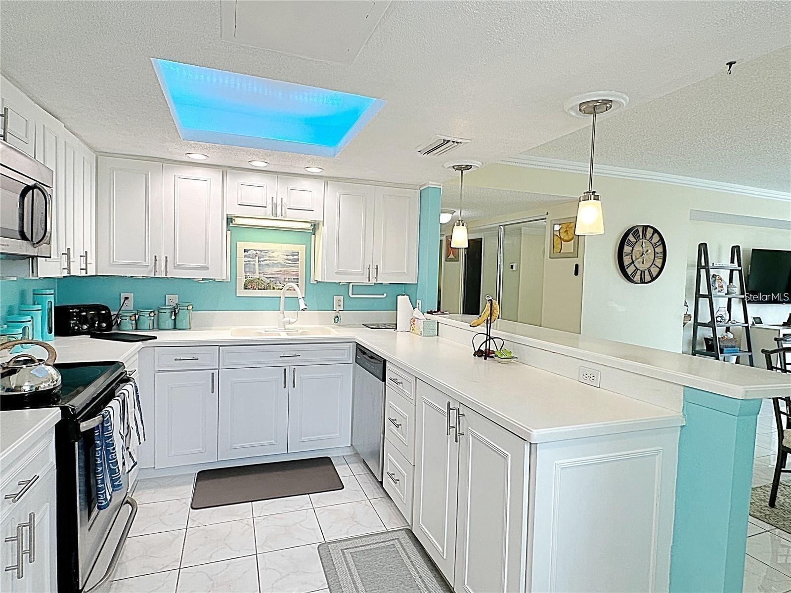 SAND KEY CONDO-SOUTH BEACH 2 - Residential Lease