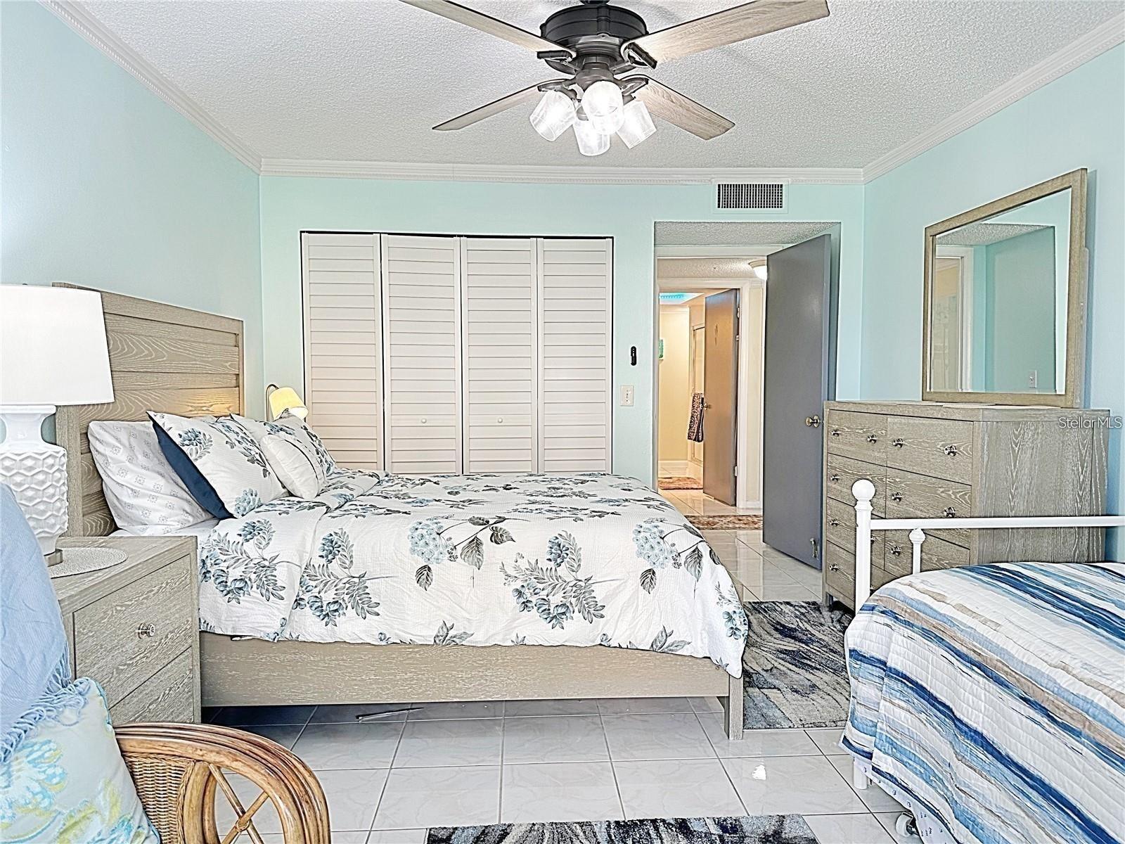 SAND KEY CONDO-SOUTH BEACH 2 - Residential Lease