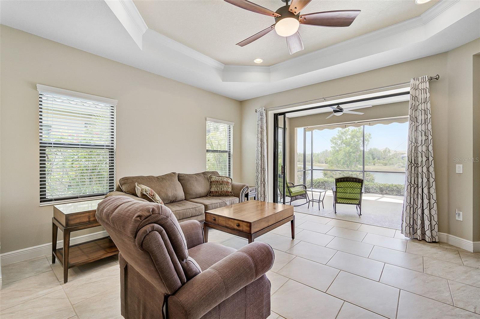 GRAND PALM - Residential