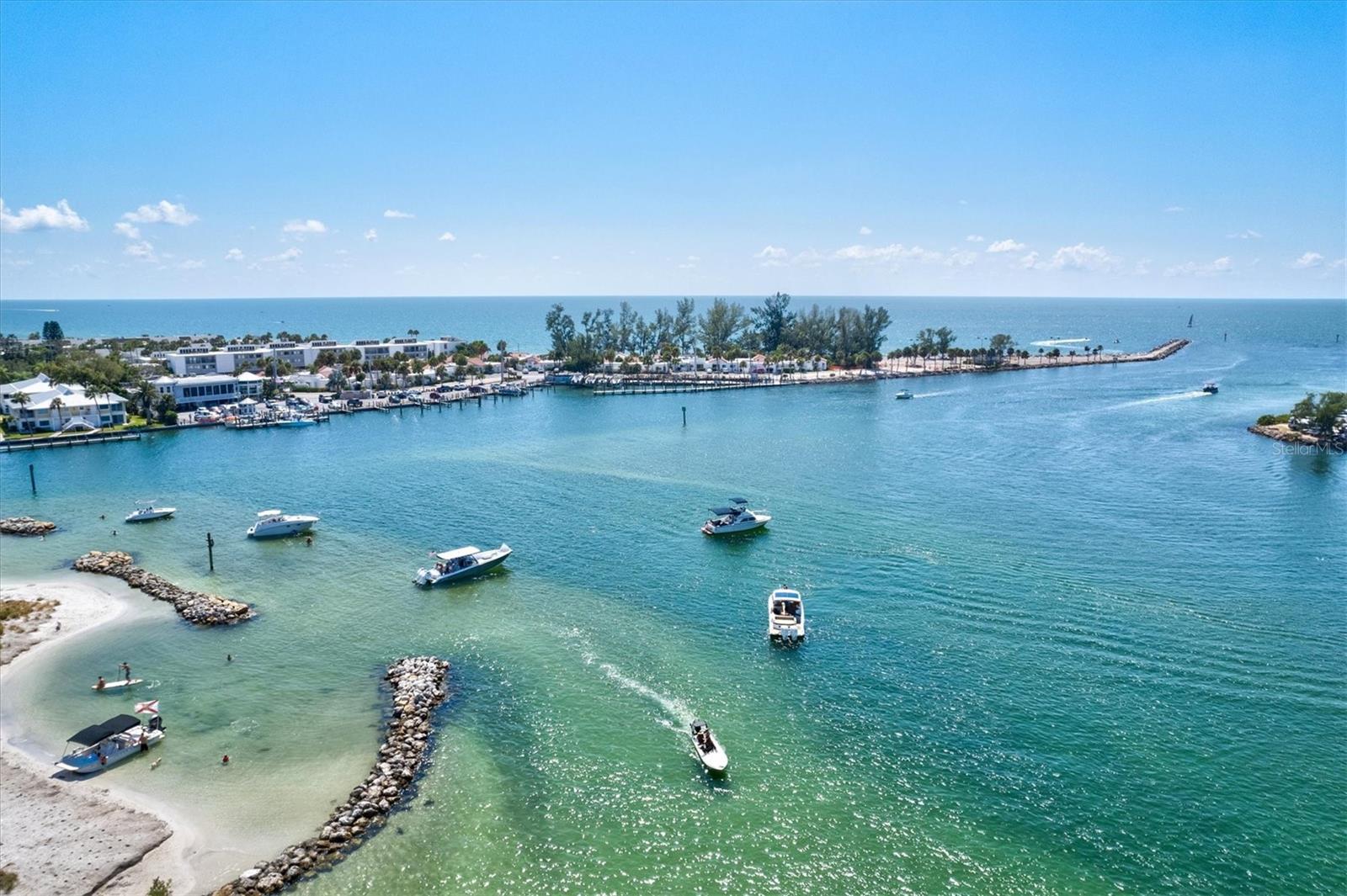 GRAND PALM - Residential