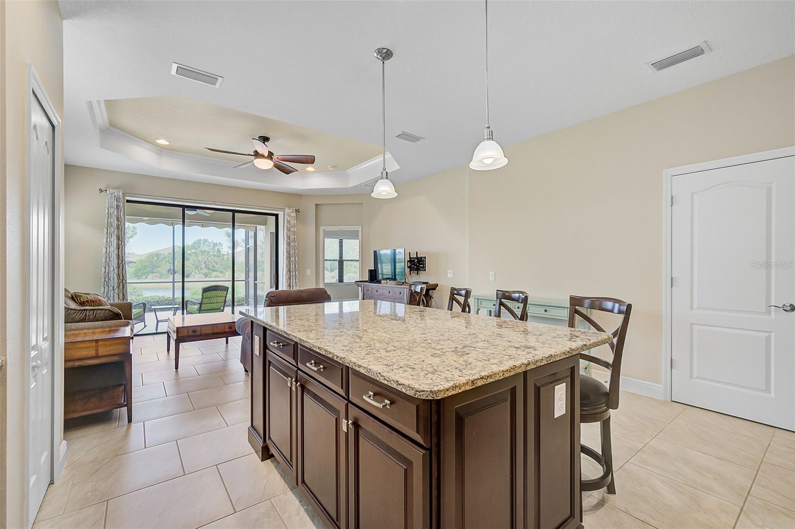 GRAND PALM - Residential