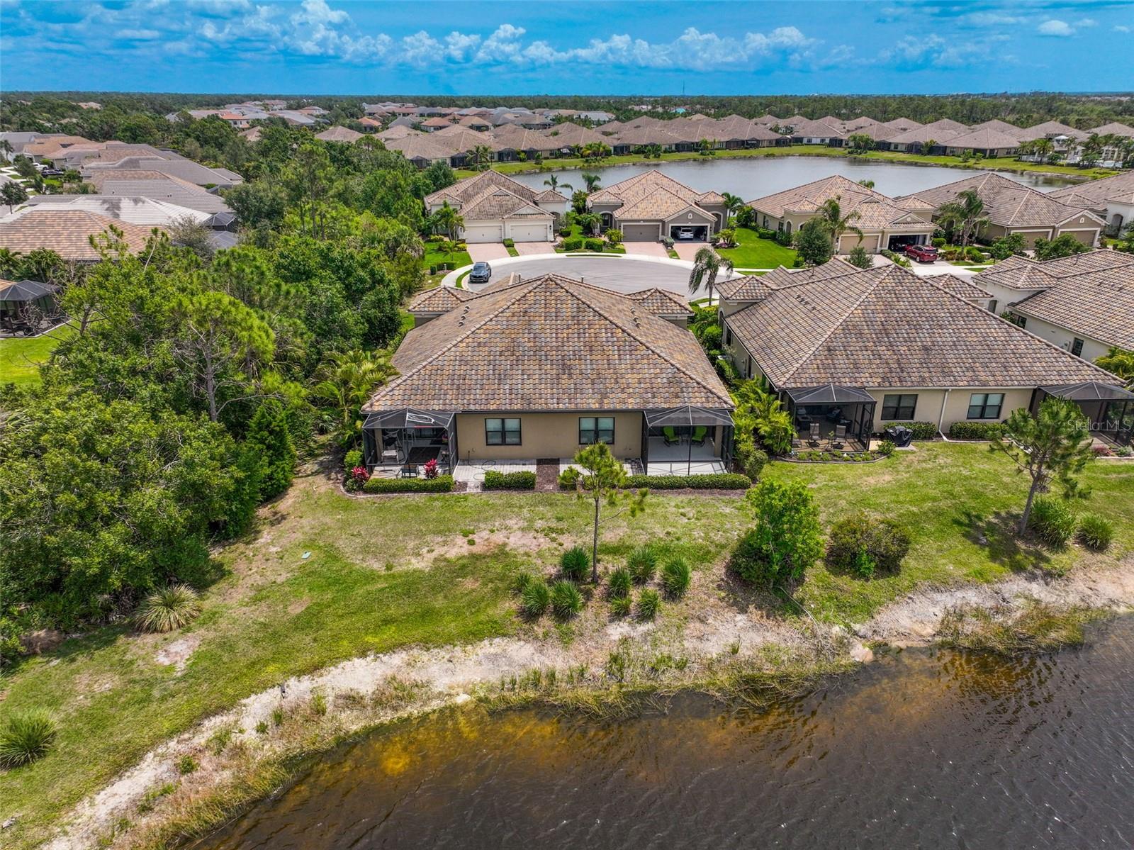 GRAND PALM - Residential