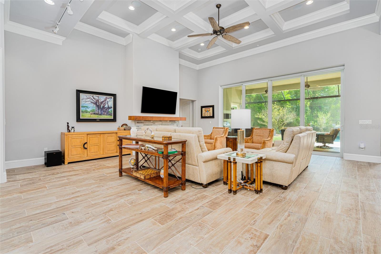 1855 CATTLE CREEK LANE