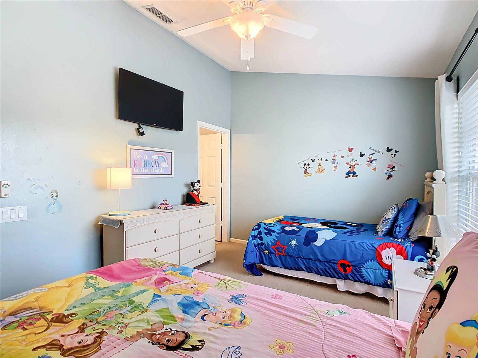 WINDSOR PALMS TWNHMS PH 3A - Residential