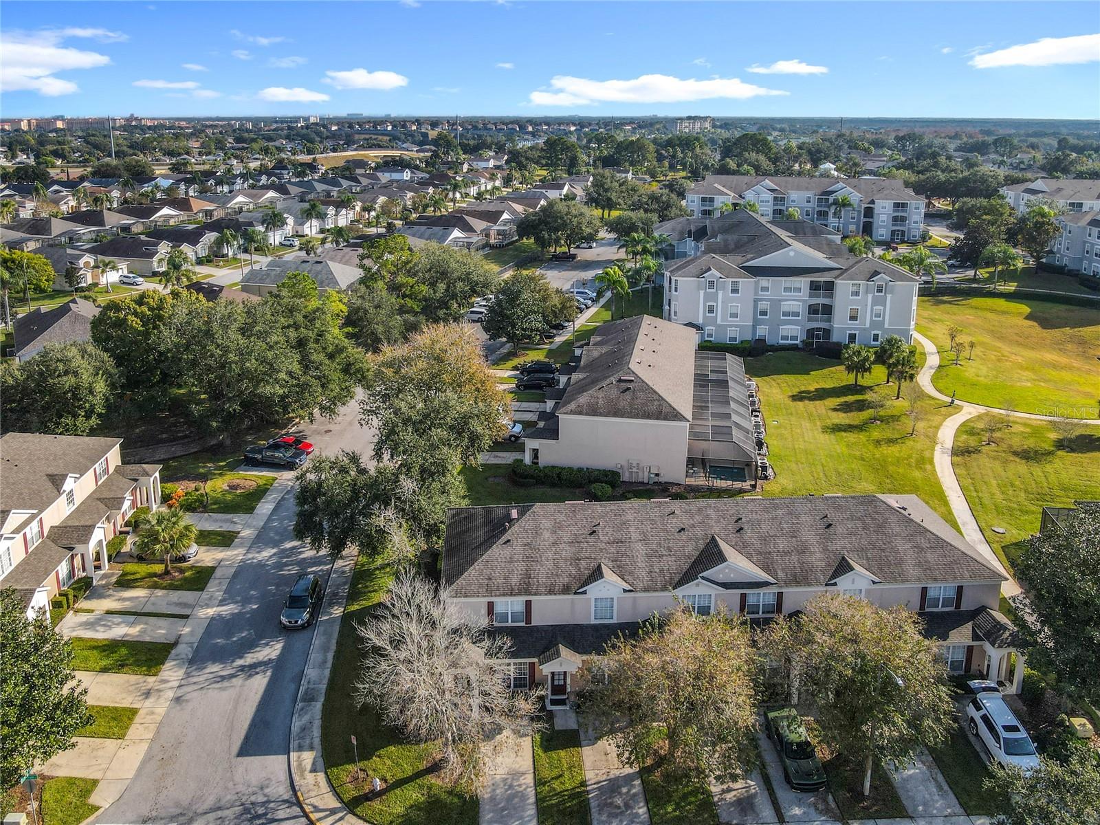 WINDSOR PALMS TWNHMS PH 3A - Residential