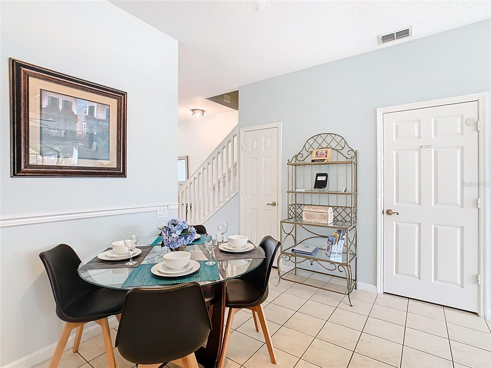 WINDSOR PALMS TWNHMS PH 3A - Residential