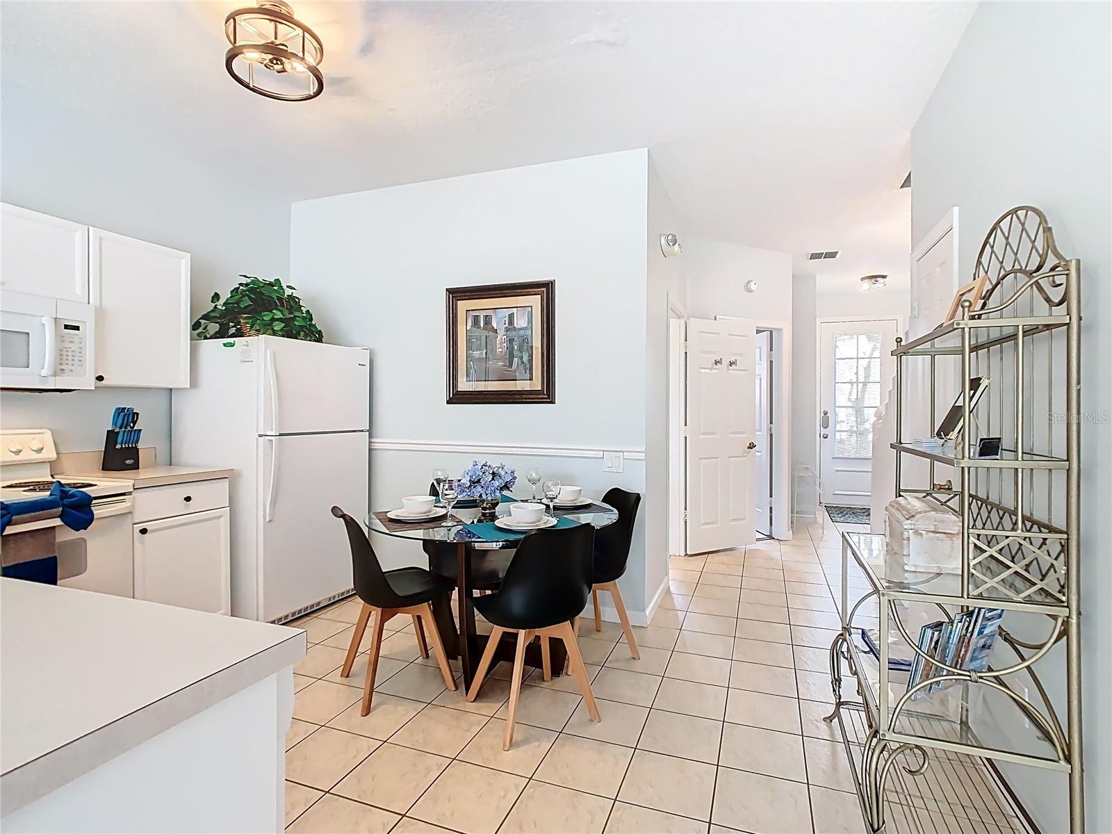 WINDSOR PALMS TWNHMS PH 3A - Residential