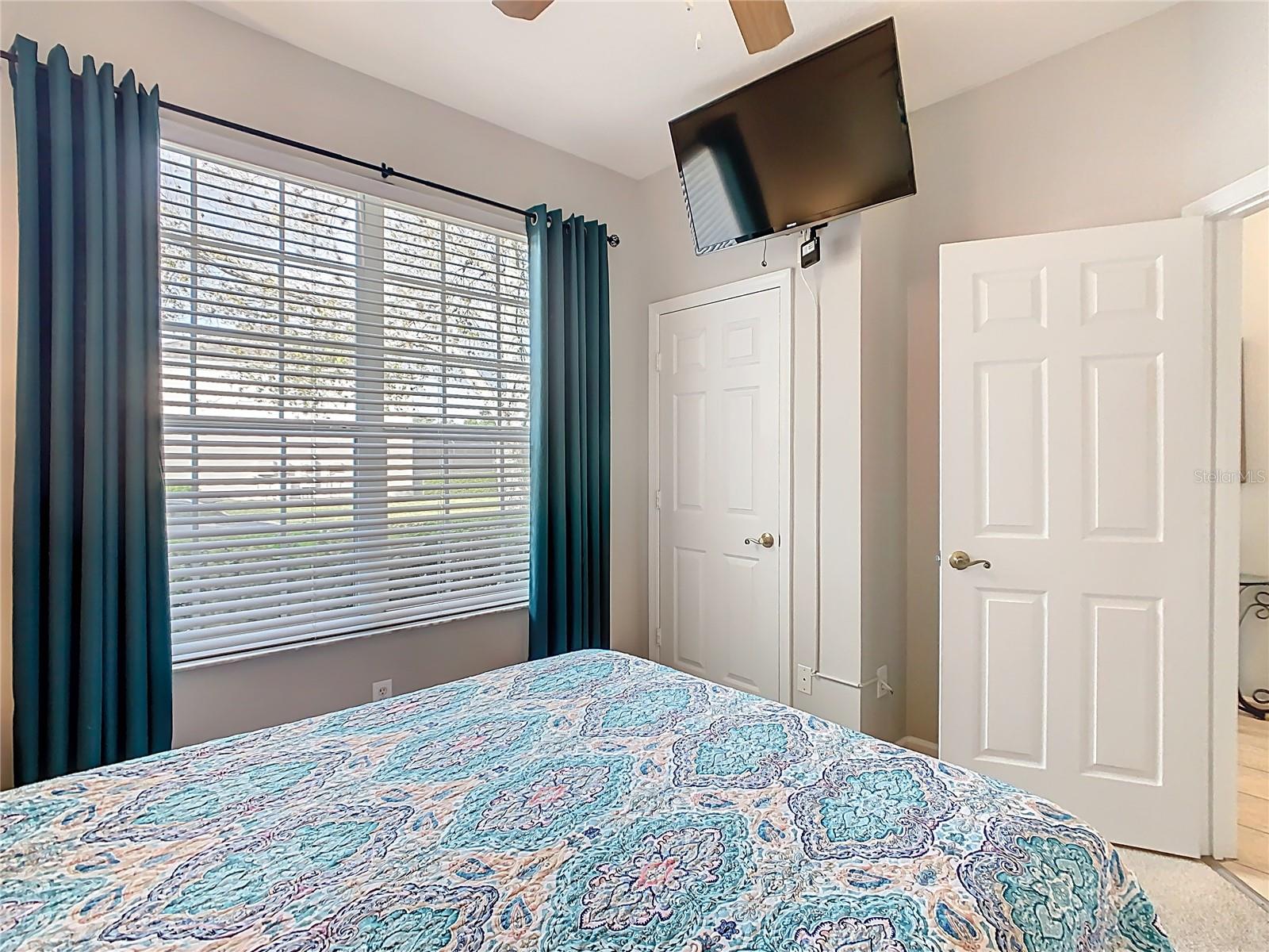 WINDSOR PALMS TWNHMS PH 3A - Residential