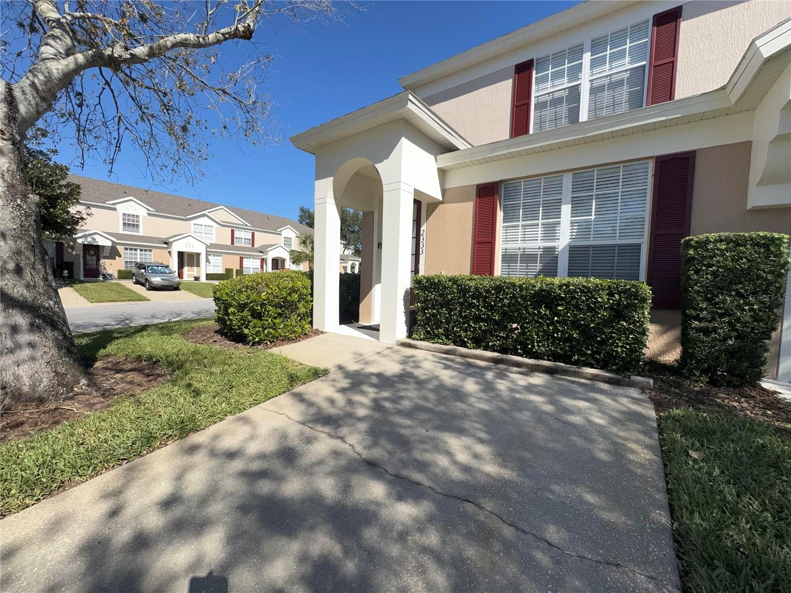 WINDSOR PALMS TWNHMS PH 3A - Residential