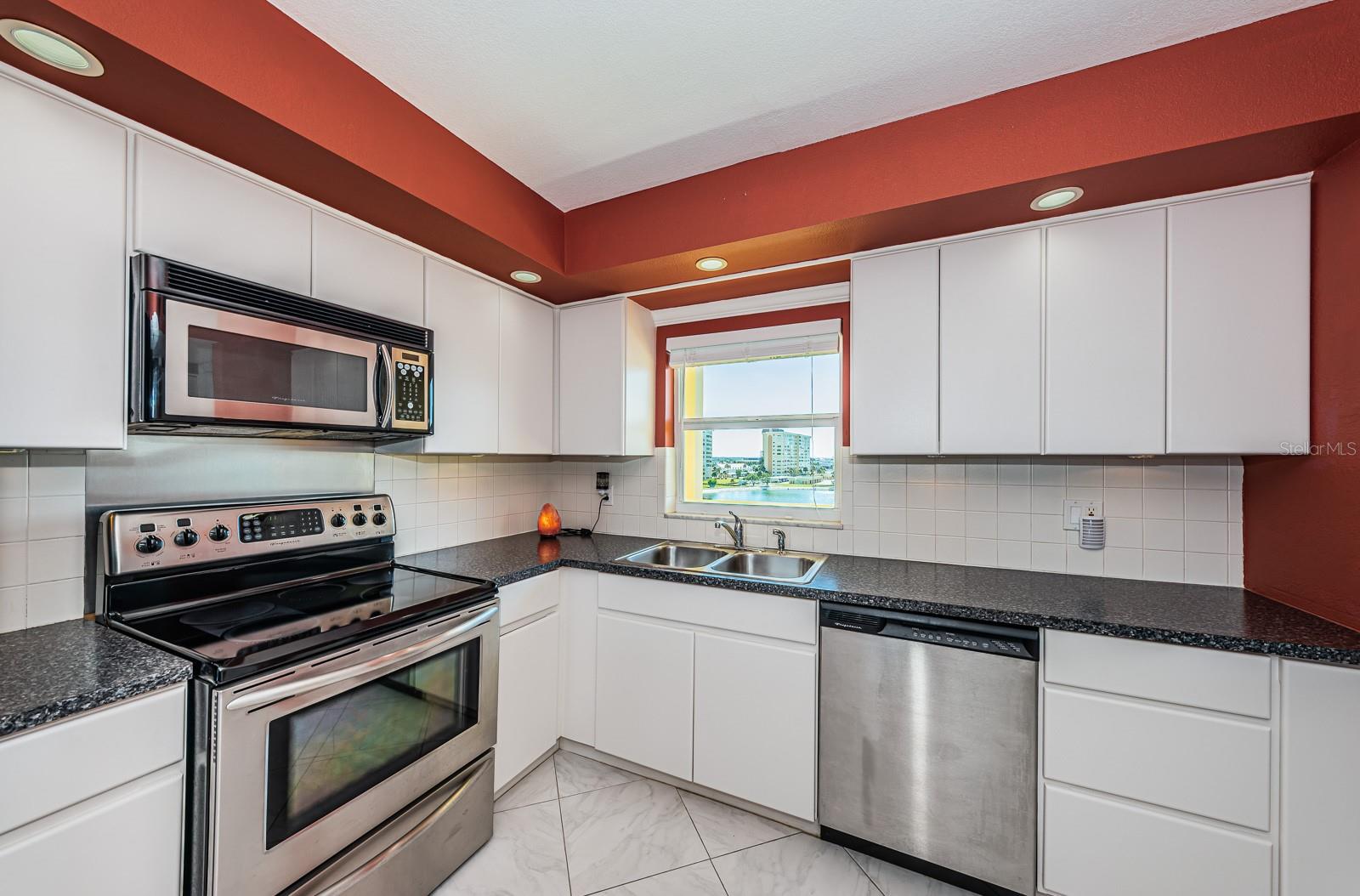 4725 COVE CIRCLE 604