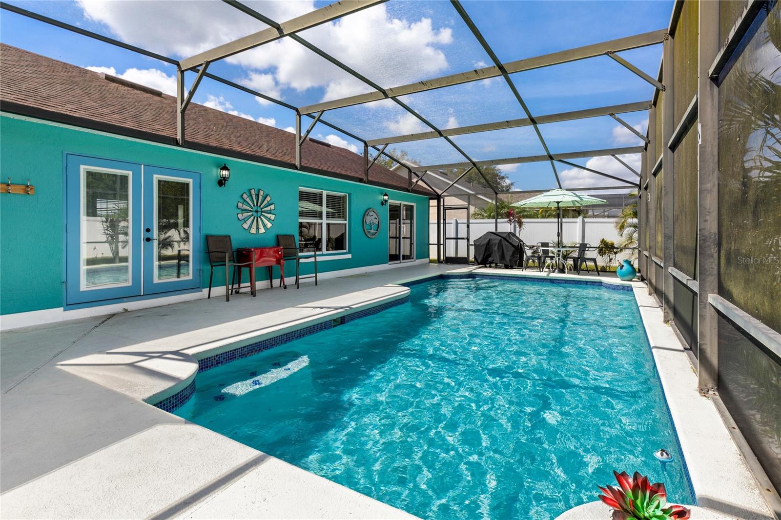 ALLAMANDA GRACE - Residential