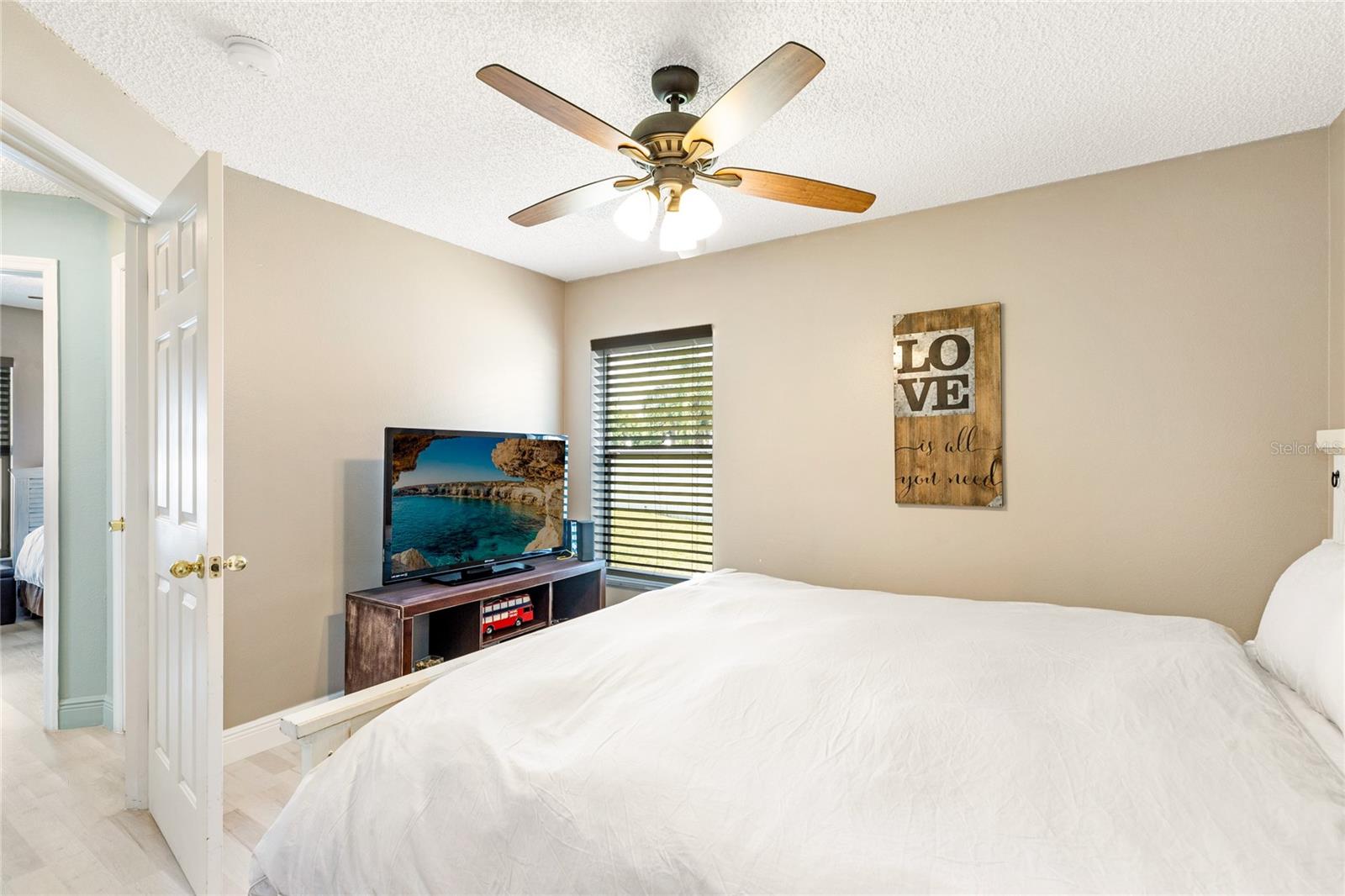 ALLAMANDA GRACE - Residential