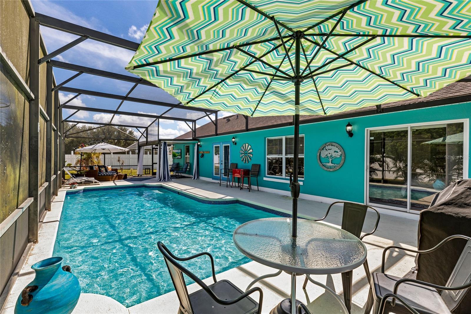 ALLAMANDA GRACE - Residential