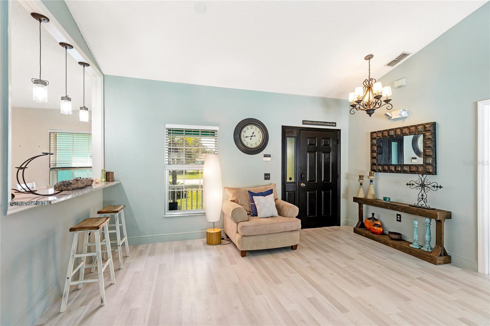 ALLAMANDA GRACE - Residential