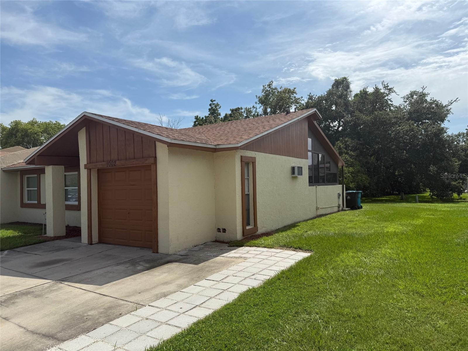 1002 OROPESA AVENUE