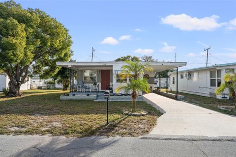 Mobile Home in HOLIDAY FL 1940 SHADY COVE DRIVE.jpg